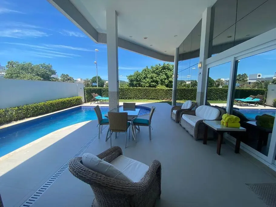 Villa Alto Padrao Jurere Internacional Florianópolis