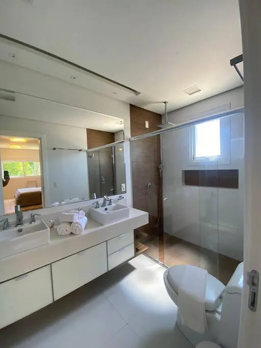 Villa Alto Padrao Jurere Internacional Florianópolis Brasilien